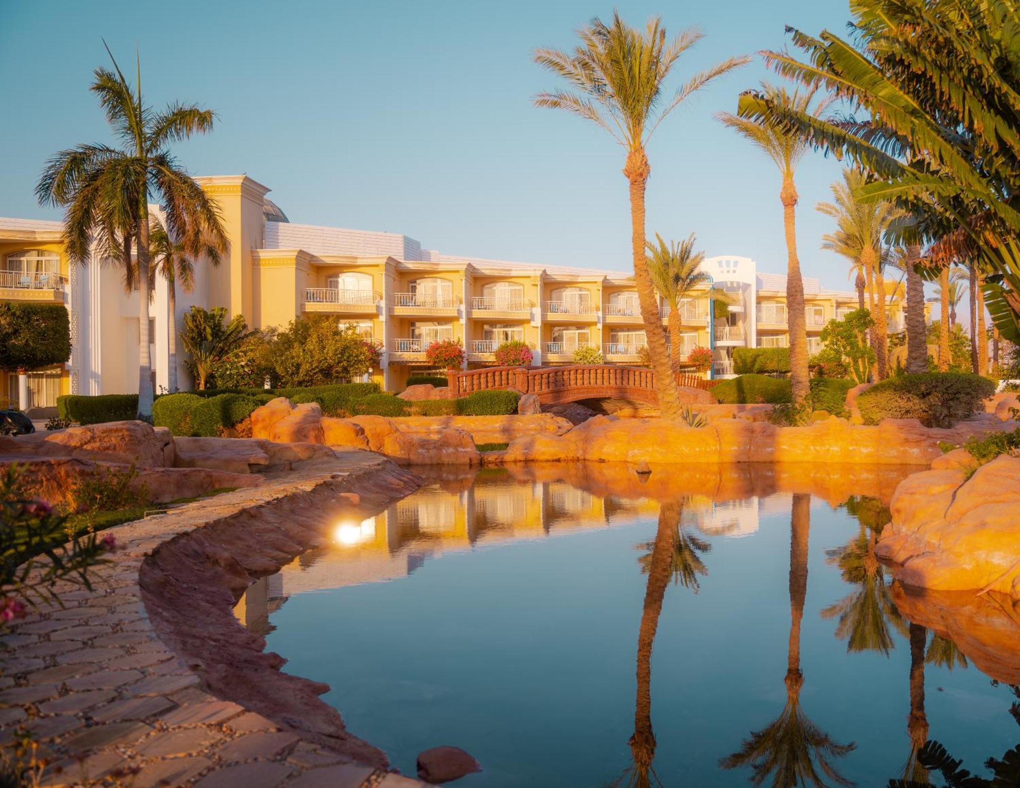 Palm Royale - 5* Сома-Бэй