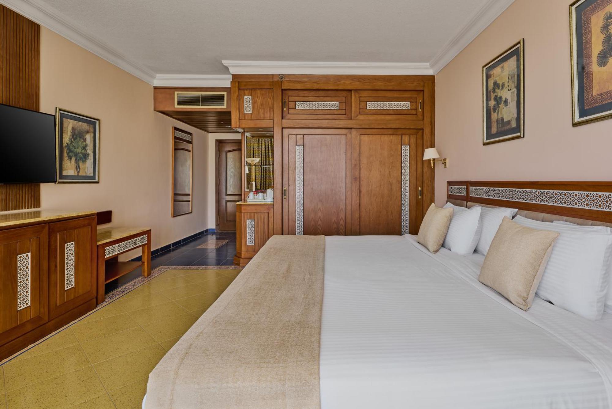 Palm Royale - Курортный комплекс 5*